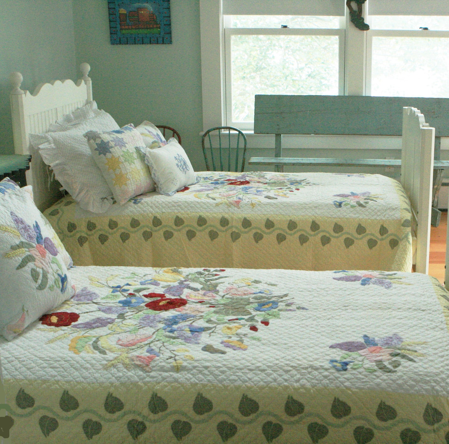 "Summertime" in White-Butter Quilt - Multiple Sizes