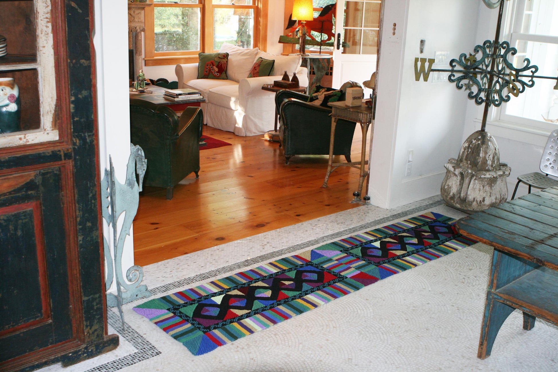 10 Diamonds<br/> <br/>24" x 106"